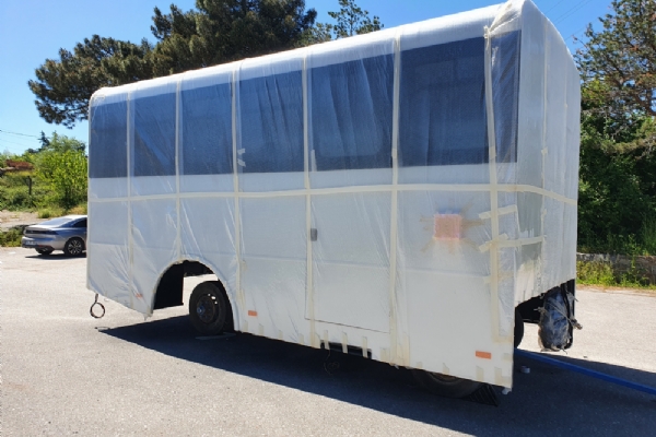 DESERT TYPE BUS CABIN